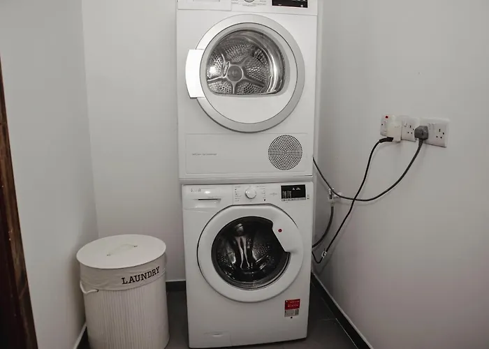 Seafront Two Bedroom * Saint Julian's