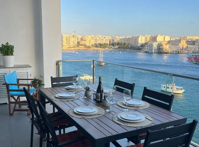 Lejlighed Seafront Two Bedroom *